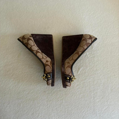 Iconic Monogram Heels