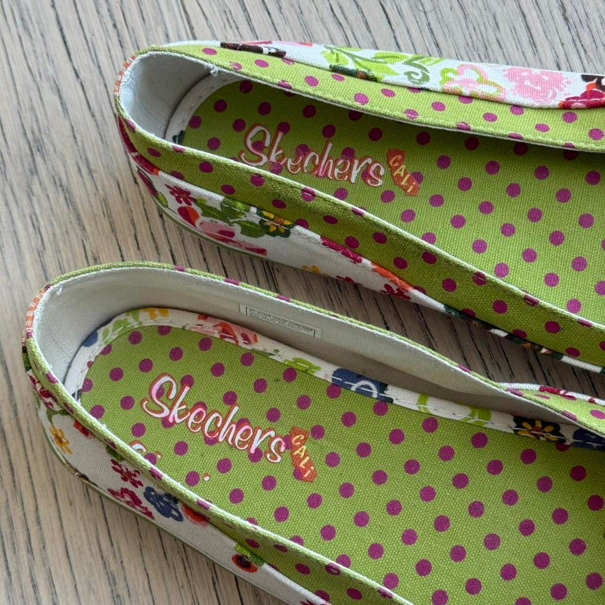 Vintage Floral Ballet Flats