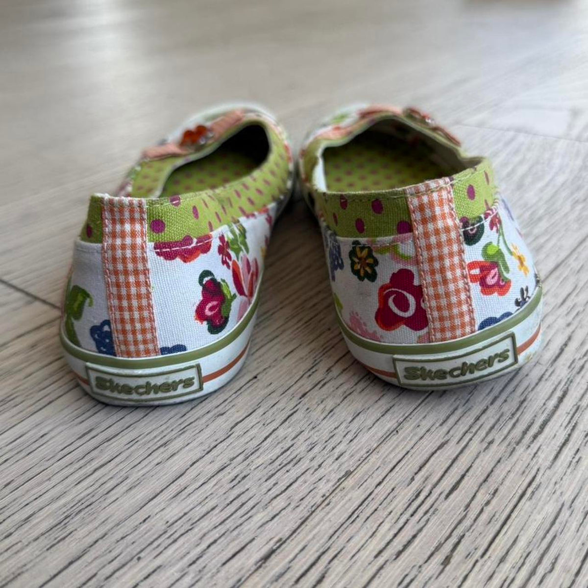 Vintage Floral Ballet Flats